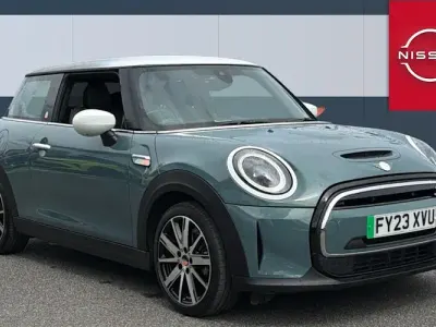 Used Mini Cooper 135 kW (184 HP) 2023 Green Hatchback