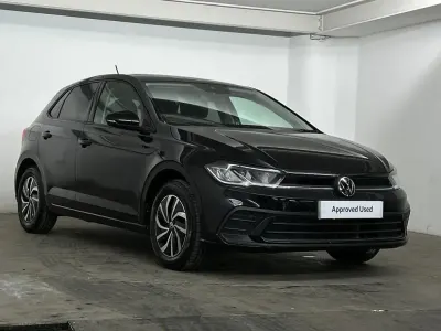 Używany VW Polo Life 95 KM (69 kW) 2023 Czarny Hatchback
