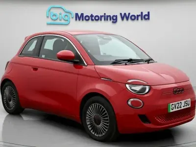 Used Fiat 500e Red 86 kW (118 HP) 2026 Hatchback