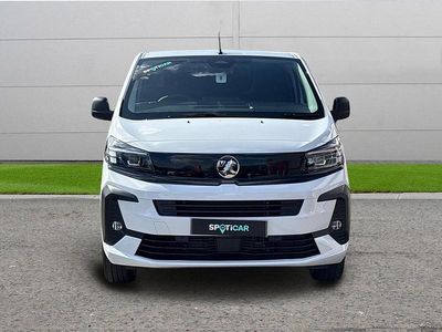Nouă Vauxhall Vivaro 143 CP (105 kW) 2026 Alb Monovolum