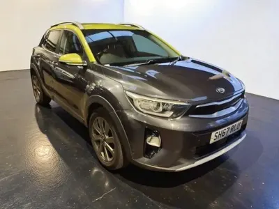 Used Kia Stonic First Edition 120 HP (88 kW) 2017 Grey SUV