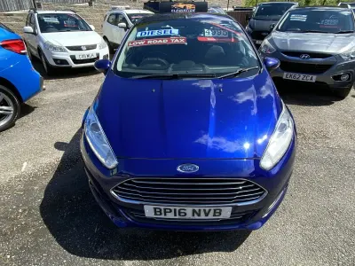 Used Ford Fiesta Zetec 75 HP (55 kW) 2016 Blue Hatchback