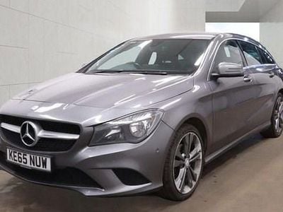 Used Mercedes CLA200 Shooting Brake 136 HP (100 kW) 2016 Grey Estate