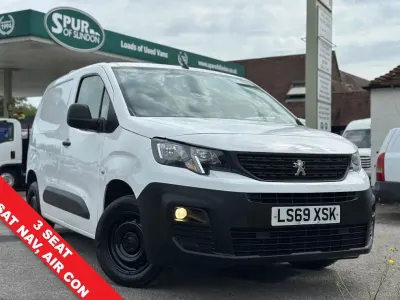 Used Peugeot Partner 131 HP (96 kW) 2020 White MPV