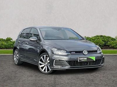 Used VW Golf VIII Advance 201 HP (147 kW) 2020 Grey Hatchback