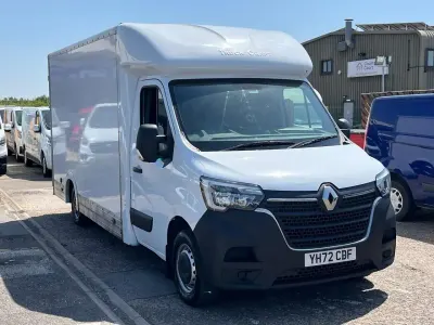 Used Renault Master Business 145 HP (106 kW) 2022 White MPV