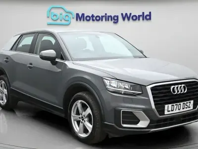 Begagnad Audi Q2 Sport 150 HK (110 kW) 2020 Grå SUV