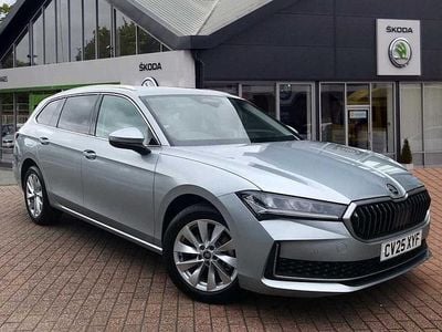 New Skoda Superb SE Technology 110 HP (80 kW) 2025 Pebble silver metallic Estate