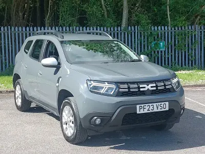 Begagnad Dacia Duster Expression 129 HK (94 kW) 2023 Grå SUV