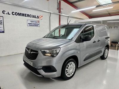 Grey Used 2019 Vauxhall Combo Sportive MPV | £9,500 (Fair price)