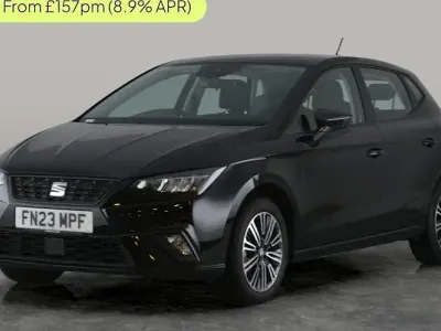 Usado Seat Ibiza SE Technology 80 CV (58 kW) 2023 Negro Utilitario