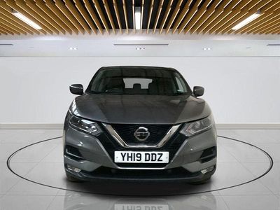 Used Nissan Qashqai Acenta Premium 160 HP (117 kW) 2019 Grey SUV