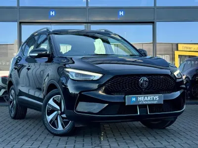 Usado MG ZS Trophy 130 kW (177 CV) 2022 Negro Utilitario