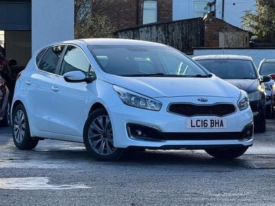White Used 2016 Kia Ceed Hatchback | £5,295 (Fair price)