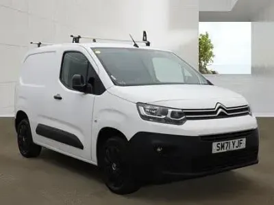 Used Citroën e-Berlingo 100 HP (73 kW) 2022 White