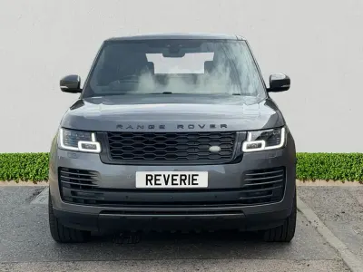 Używany Land Rover Range Rover Vogue SE 404 KM (297 kW) 2019 Szary SUV