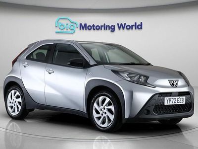 Used Toyota Aygo X PURE 71 HP (52 kW) 2022 Silver SUV