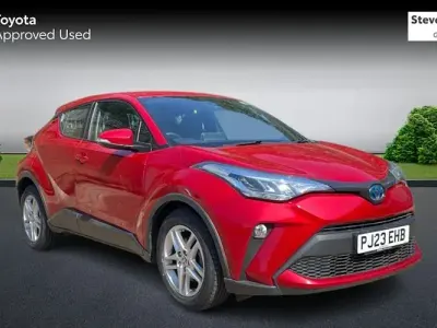 Used Toyota C-HR 122 HP (89 kW) 2023 Red SUV