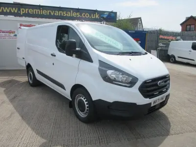 Used Ford Transit Custom 126 HP (92 kW) 2021 White Van