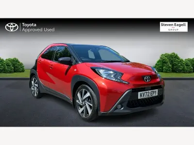 Used Toyota Aygo X 72 HP (52 kW) 2022 Red SUV