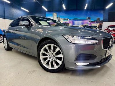 Used Volvo S90 Momentum 190 HP (139 kW) 2020 Grey Sedan