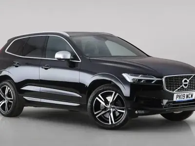 Used Volvo XC60 R-Design 250 HP (183 kW) 2019 Black SUV