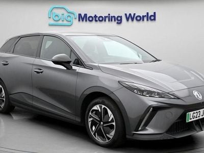Begagnad MG MG4 EV Trophy 150 kW (204 HK) 2025 Halvkombi