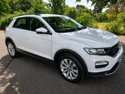Used VW T-Roc SE 115 HP (84 kW) 2018 White SUV