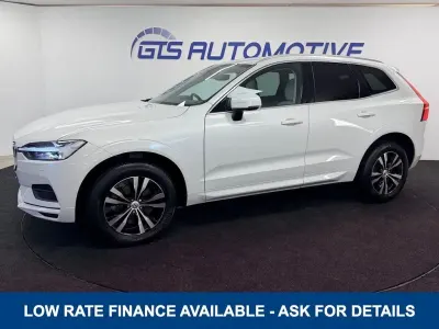 Used Volvo XC60 Momentum 200 HP (147 kW) 2020 White SUV