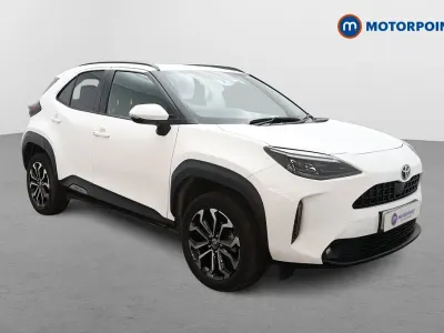Used Toyota Yaris Hybrid Design 2022 White Hatchback