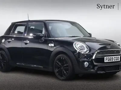 Used Mini Cooper S Hatch 189 HP (139 kW) 2019 Black Hatchback