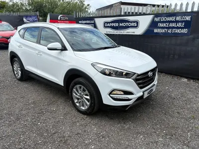 Used Hyundai Tucson SE 2016 White SUV