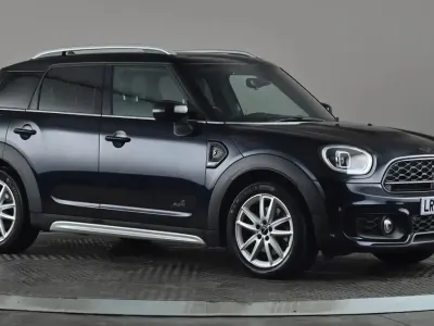 Used Mini Cooper S Comfort 178 HP (130 kW) 2022 Blue/black Hatchback