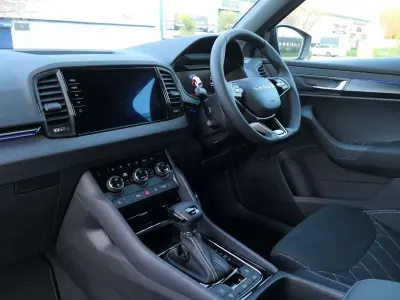 Used Skoda Karoq SportLine 190 HP (139 kW) 2025 Grey SUV