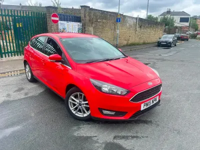 Used Ford Focus Zetec 2015 Red Hatchback