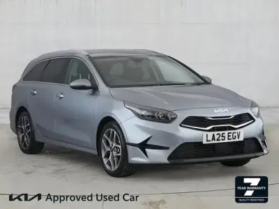 Used Kia Ceed 138 HP (101 kW) 2025 Silver Hatchback