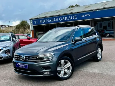 Usado VW Tiguan SEL 190 CV (139 kW) 2020 Gris SUV