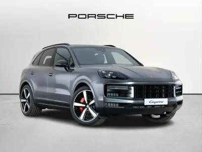 Used Porsche Cayenne 468 HP (344 kW) 2025 Grey SUV