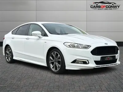 Used Ford Mondeo ST-Line 180 HP (132 kW) 2017 White Hatchback
