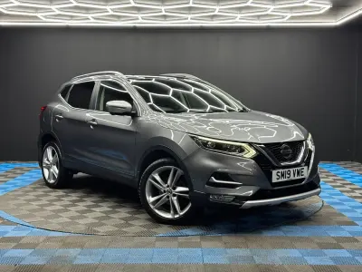 Begagnad Nissan Qashqai N-Motion 2019 Grå SUV