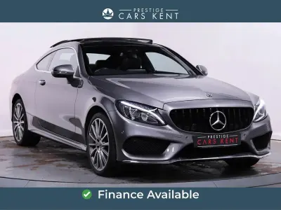 Usado Mercedes C200 AMG Line Premium Plus 2017 Cinzento Coupé
