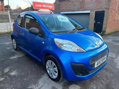 Used Peugeot 107 Access 68 HP (50 kW) 2013 Blue Hatchback