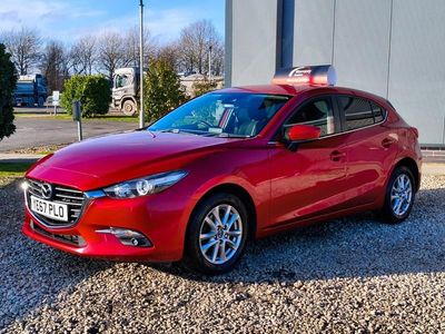 Used Mazda 3 120 HP (88 kW) 2017 Red Hatchback