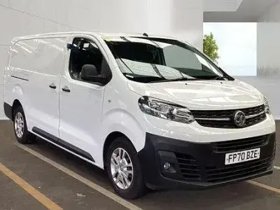 Used Vauxhall Vivaro 120 HP (88 kW) 2020 White MPV