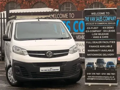 Used Vauxhall Vivaro Edition 150 HP (110 kW) 2019 White MPV