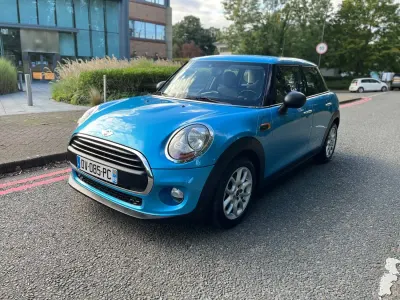 Usado Mini One D Hatch 95 CV (69 kW) 2015 Azul Utilitario