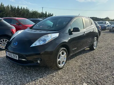 Used Nissan Leaf Acenta 80 kW (109 HP) 2013 Black Hatchback