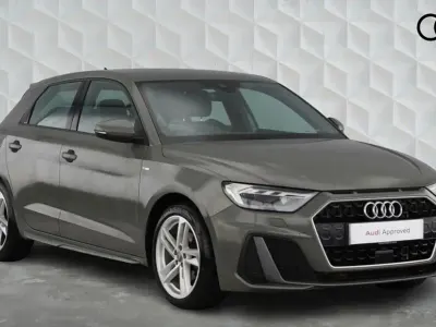 Usado Audi A1 Sportback S-Line 150 HP (110 kW) 2020 Cinzento Citadino