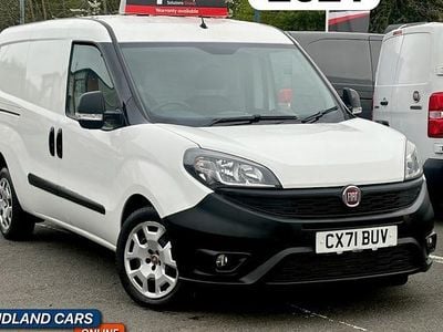 Used Fiat Doblò 105 HP (77 kW) 2022 MPV