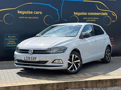 Begagnad VW Polo Beats 80 HK (58 kW) 2019 Silver Halvkombi